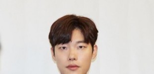 배우 류준열 팬들, 생일 기념 캄보디아 우물 기증